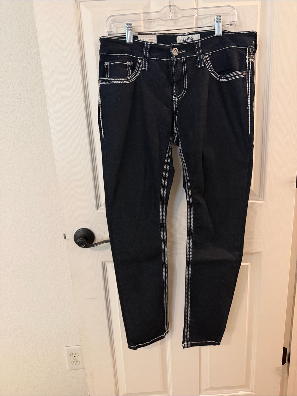 Daytrip Black Skinny Jeans with White Contrast Stitching